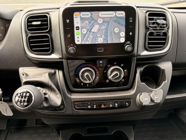 Dobozos furgon Fiat Ducato