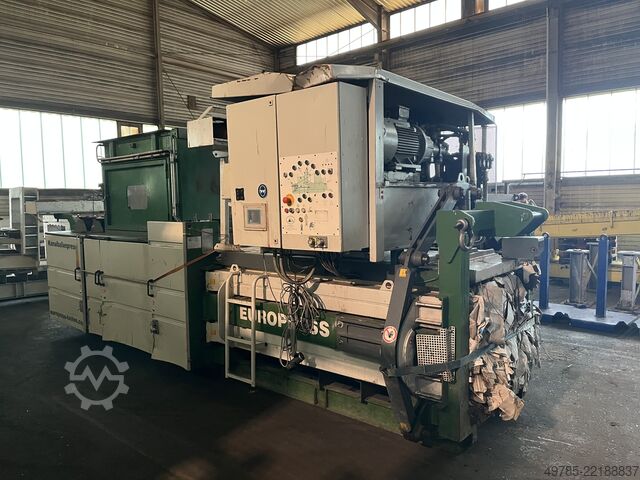Balkpress Europress Umwelttechnik GmbH EP 6000 V5 - Hakenliftmobil