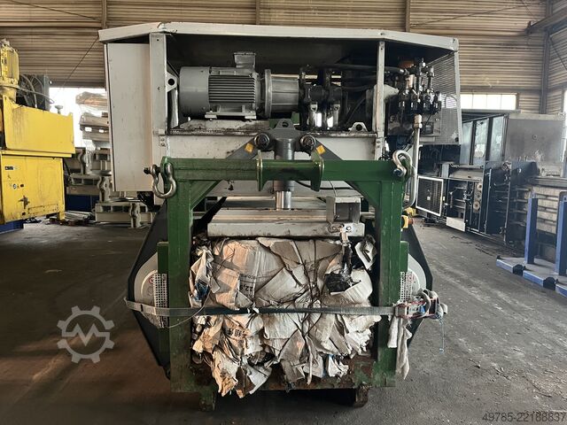 Balkpress Europress Umwelttechnik GmbH EP 6000 V5 - Hakenliftmobil