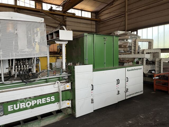 Balkpress Europress Umwelttechnik GmbH EP 6000 V5 - Hakenliftmobil