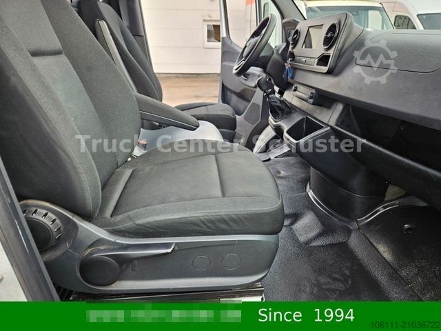 Furgon z wysokim dachem MERCEDES-BENZ Sprinter III Kasten RWD/AWD 311/314/316 CDI RWD