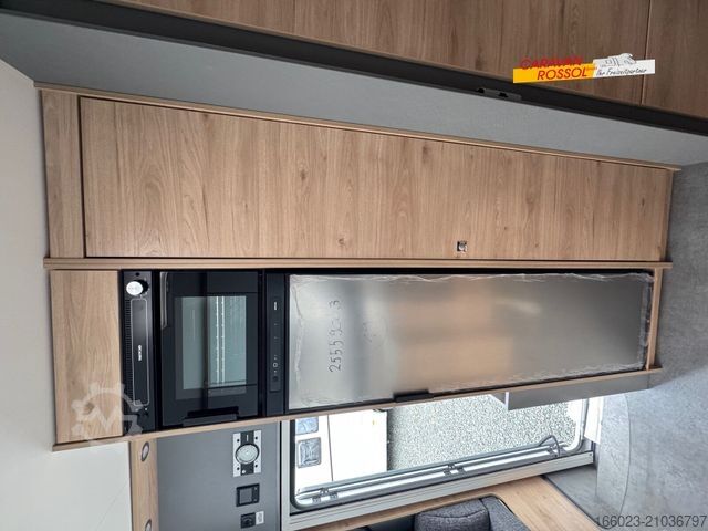 Alkóvos lakókocsi DETHLEFFS XL A 7872-2