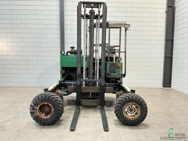 Gaffeltruck Moffett 