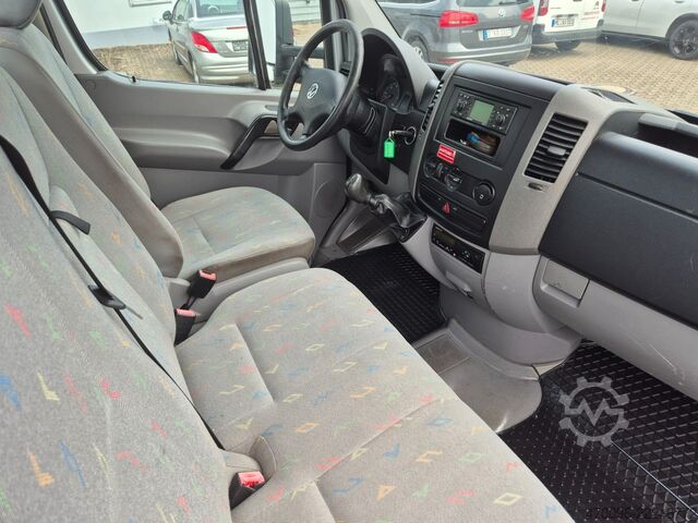 Biltransport skåpbil VOLKSWAGEN Crafter Pritsche 50 lang L3
