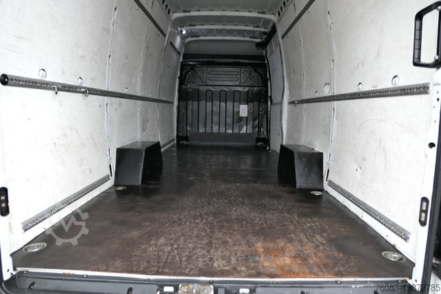 Furgão de teto alto IVECO Daily35-160 Maxi Hi-Matik Klima Kamera Navi