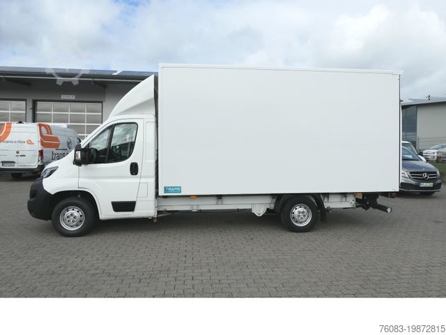 Dubă cu caroserie tip cutie PEUGEOT Boxer Maxi Koffer 4,45m LBW Klima