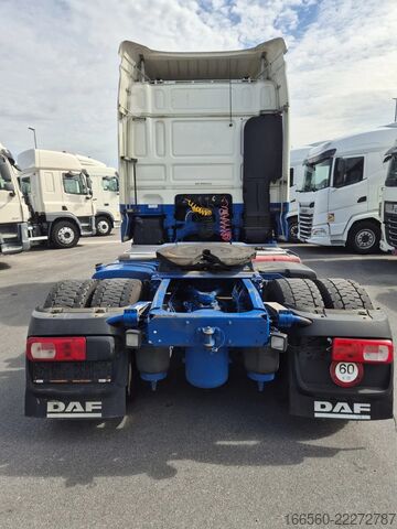 Standard-Traktor DAF XF 440 FT SPACE CAB
