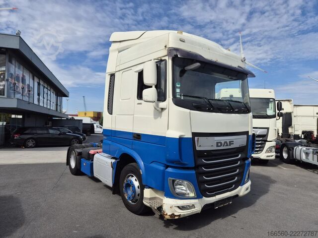 Standard-Traktor DAF XF 440 FT SPACE CAB