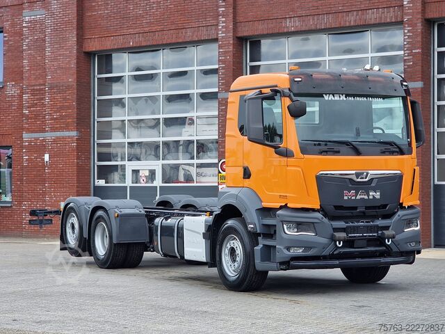 Fahrgestell mit Fahrerhaus MAN TGS 26.520 6x2*4 - NEW - PTO/Hydraulic - Retard...