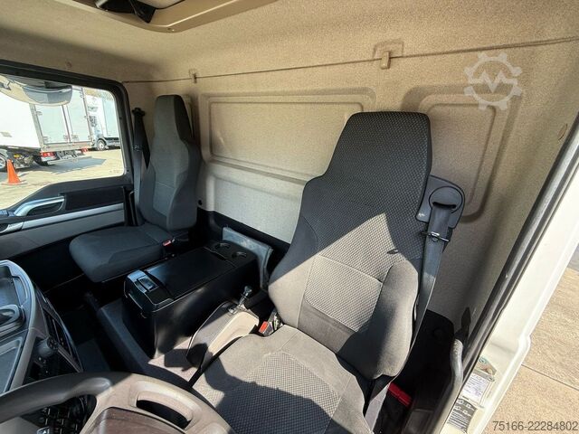 Vrachtwagen met bakwagen MAN TGL 8.190 Koffer 6,50 m LBW 1,5 T*Diff-Sperre HA