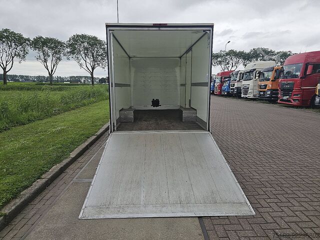 Mala VOLKSWAGEN CRAFTER 35 2.0 ac automaat EURO6