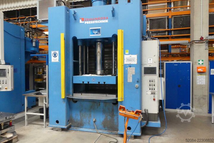 Pressa a doppio montante ZEULENRODAER ZEULENRODAER PRESSTECHNIK PYZ 250 F