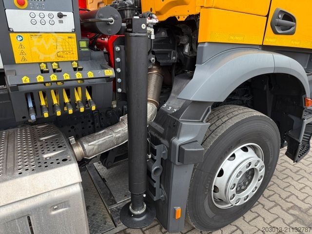 Ανατρεπόμενο φορτηγό MERCEDES-BENZ AROCS 1843 4x2 Kipper Kran Palfinger PK12.501