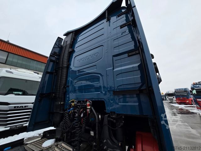 Standardní tahač VOLVO FH 500*TOP*ACC * 2X TANK * SPURASS. * STANDKLIMA