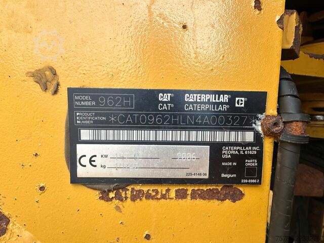 Wheel loader CATERPILLAR Radlader 962H/ AC/ 9.300 Bh/ Scheckheft CAT