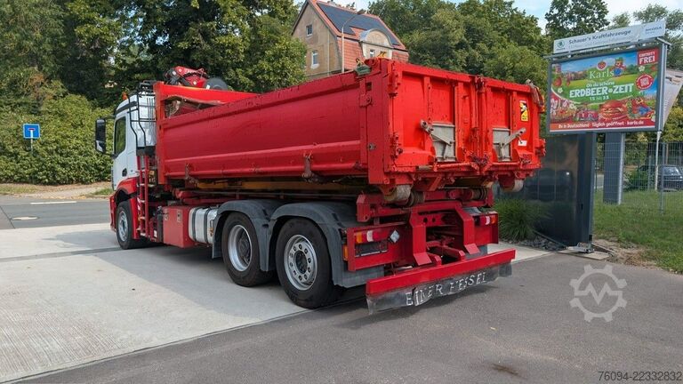 Camión portacontenedores de gancho MERCEDES-BENZ Arocs 2532 6x2 Kipper Bordmatik KRAN Abrollkippe