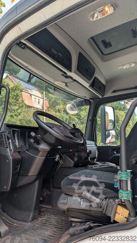 Camión portacontenedores de gancho MERCEDES-BENZ Arocs 2532 6x2 Kipper Bordmatik KRAN Abrollkippe