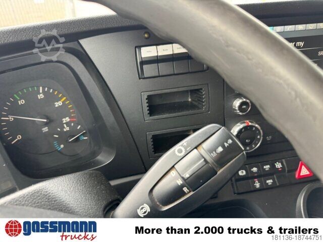 Podwozie ciężarówki Mercedes-Benz Arocs 3351 AK 6x6, Retarder, Navi, Grounder