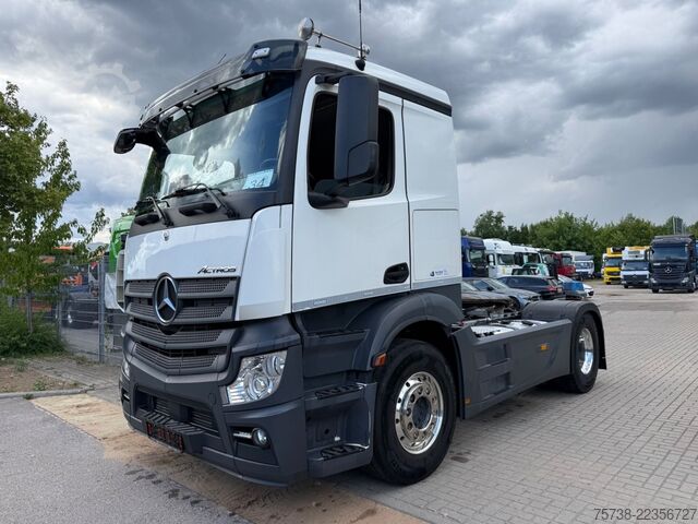 Lastbil til farlige materialer MERCEDES-BENZ Actros 1853 LS/Retarder/Hydraulik/ADR GEFAHRGUT