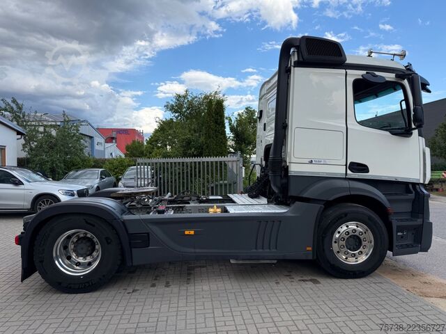 Lastbil til farlige materialer MERCEDES-BENZ Actros 1853 LS/Retarder/Hydraulik/ADR GEFAHRGUT