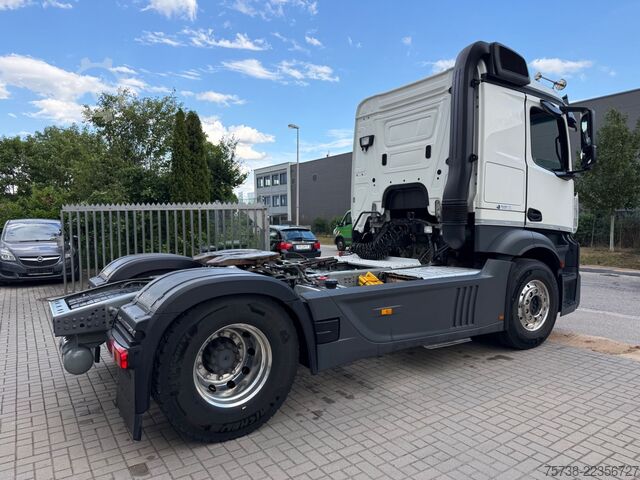 Lastbil til farlige materialer MERCEDES-BENZ Actros 1853 LS/Retarder/Hydraulik/ADR GEFAHRGUT