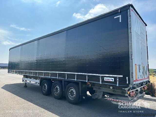Nyitott ponyvás félpótkocsi Schmitz Cargobull Semitrailer Curtainsider Standard Hayon