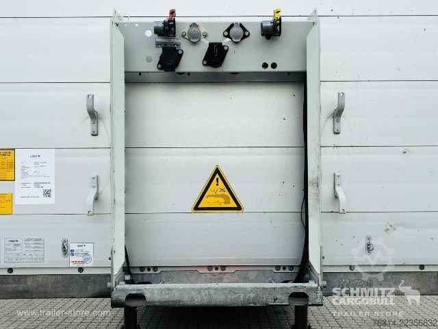 Åben sættevogn med presenning Schmitz Cargobull Curtainsider Standard Getränke