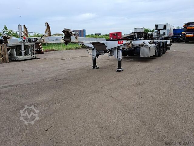 Transport af containere PACTON TE3 | 3 AXLE SAF DISC | CONTAINERCHASSIS | MULT...