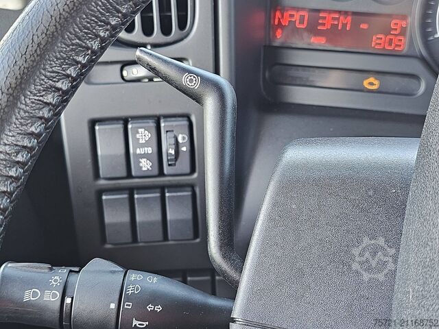 Bőrönd RENAULT D 210