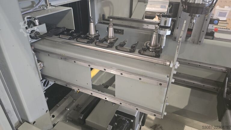 Obradni centar za aluminijum Emmegi Phantomatic T4 A