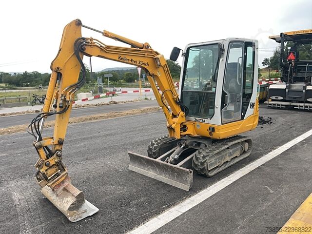Mini escavatore < 7t Takeuchi Tb 228