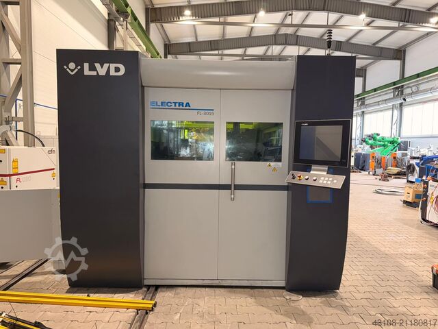 Lasersnijmachine LVD Electra FL3015