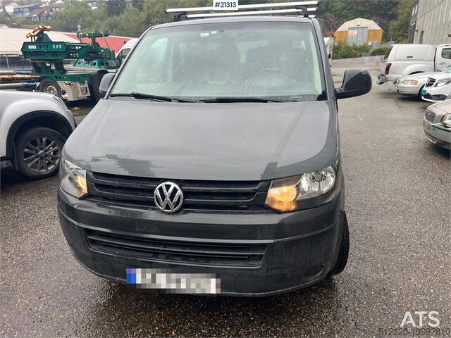 Minibus Volkswagen combi 9 seater minibus