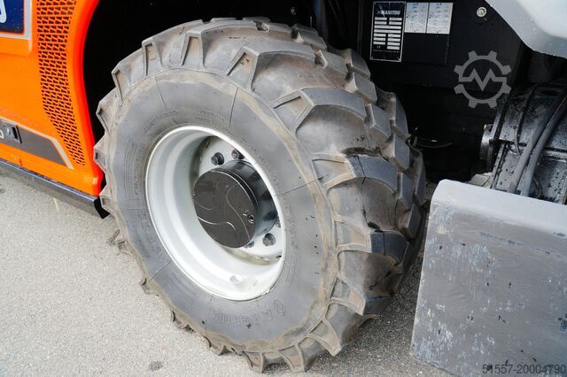 Manipulator telescopic Manitou MRT 3060 | 2023