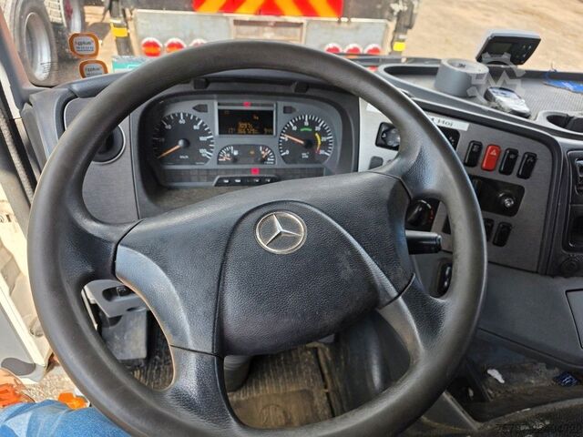 Samochód z wymienną zabudową MERCEDES-BENZ 1524 BDF mit Klima, Ladebordwand, 2 x Bett