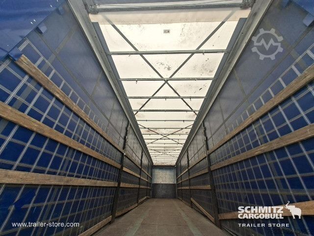 Open semitrailer with tarp Kögel Curtainsider Mega