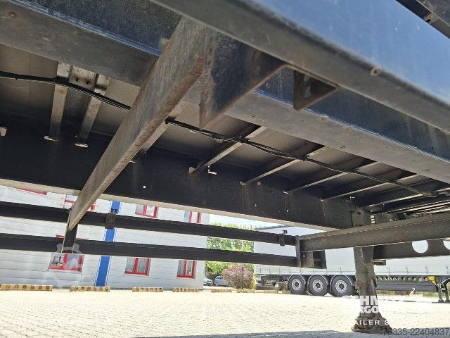 Open semitrailer with tarp Kögel Curtainsider Mega