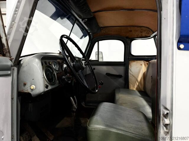 Standaard-SZM Volvo L 485 Oldtimer