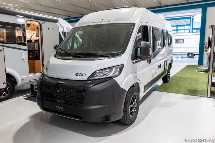 SUNLIGHT CLIFF ROOT 600* MINI VAN CON W.C. NUOVO SUNLIGHT CLIFF ROOT 600*