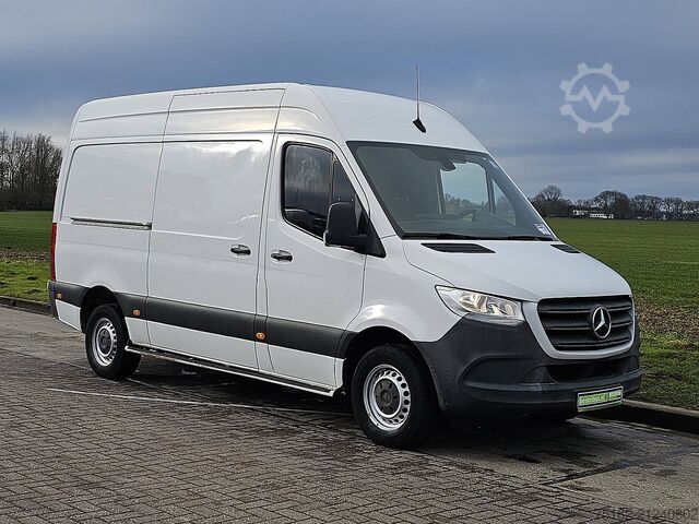 Yüksek tavanlı istasyon vagonu MERCEDES-BENZ SPRINTER 311 L2H2 Mbux RWD!