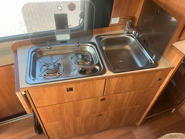 Kamper kombi GLOBECAR Globescout - Festbett - Markise - Klima - AHK -