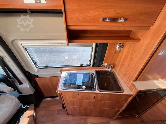 Kamper kombi GLOBECAR Globescout - Festbett - Markise - Klima - AHK -