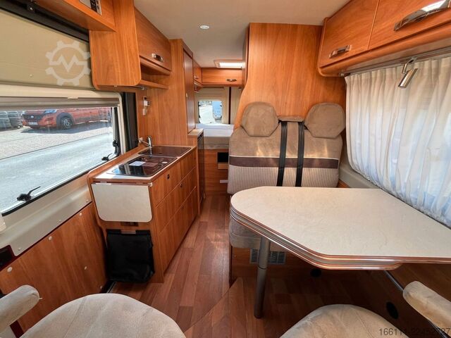 Kamper kombi GLOBECAR Globescout - Festbett - Markise - Klima - AHK -
