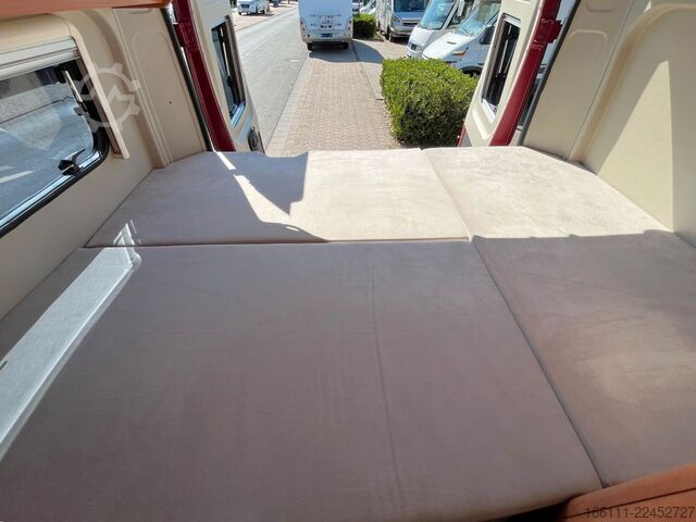 Kamper kombi GLOBECAR Globescout - Festbett - Markise - Klima - AHK -