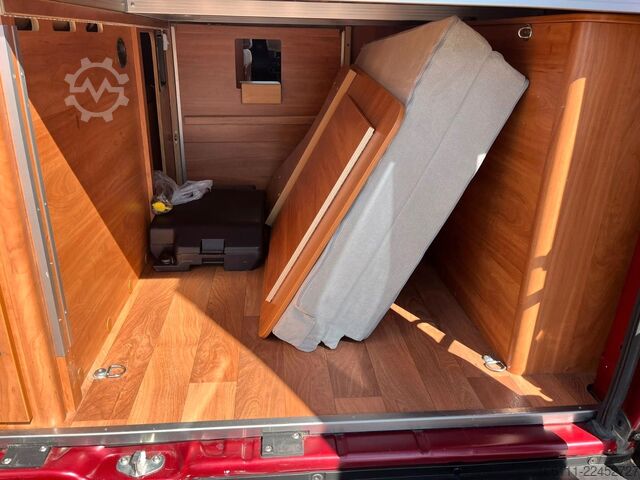 Kamper kombi GLOBECAR Globescout - Festbett - Markise - Klima - AHK -