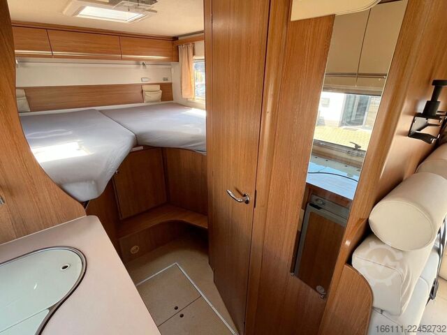 Poluintegrisani kamper EURAMOBIL Profila T 650 EB - Hub/Einzelbetten - Klima -