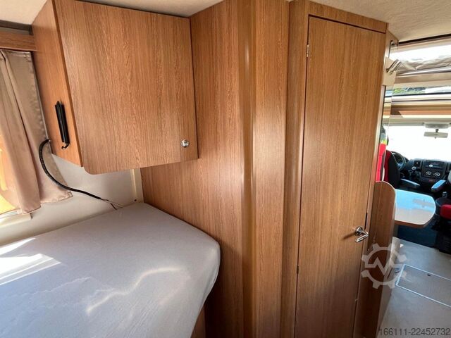Poluintegrisani kamper EURAMOBIL Profila T 650 EB - Hub/Einzelbetten - Klima -