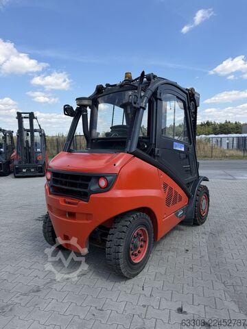 Dizel viljuškari Linde H40D-02