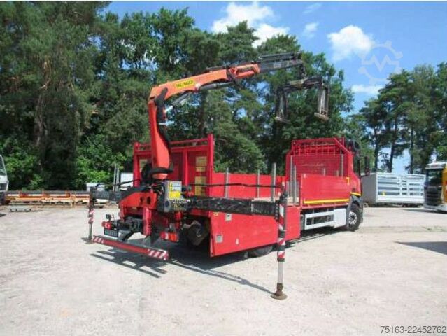 Lastbilsmonterad kran MERCEDES-BENZ Antos 1830 L Pritsche Heckkran Funk