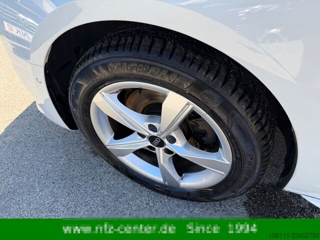 Minibüs AUDI A4 Avant 30 TDI advanced DSG7-KAMERA MMI